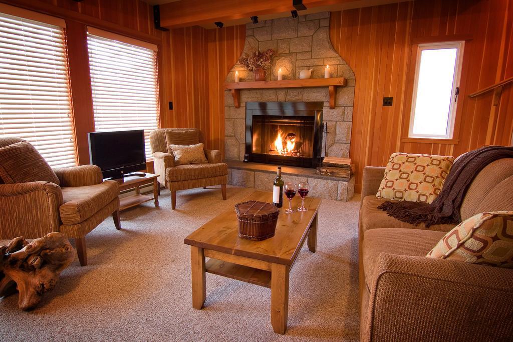 Gowlland Harbour Resort Heriot Bay Quarto foto